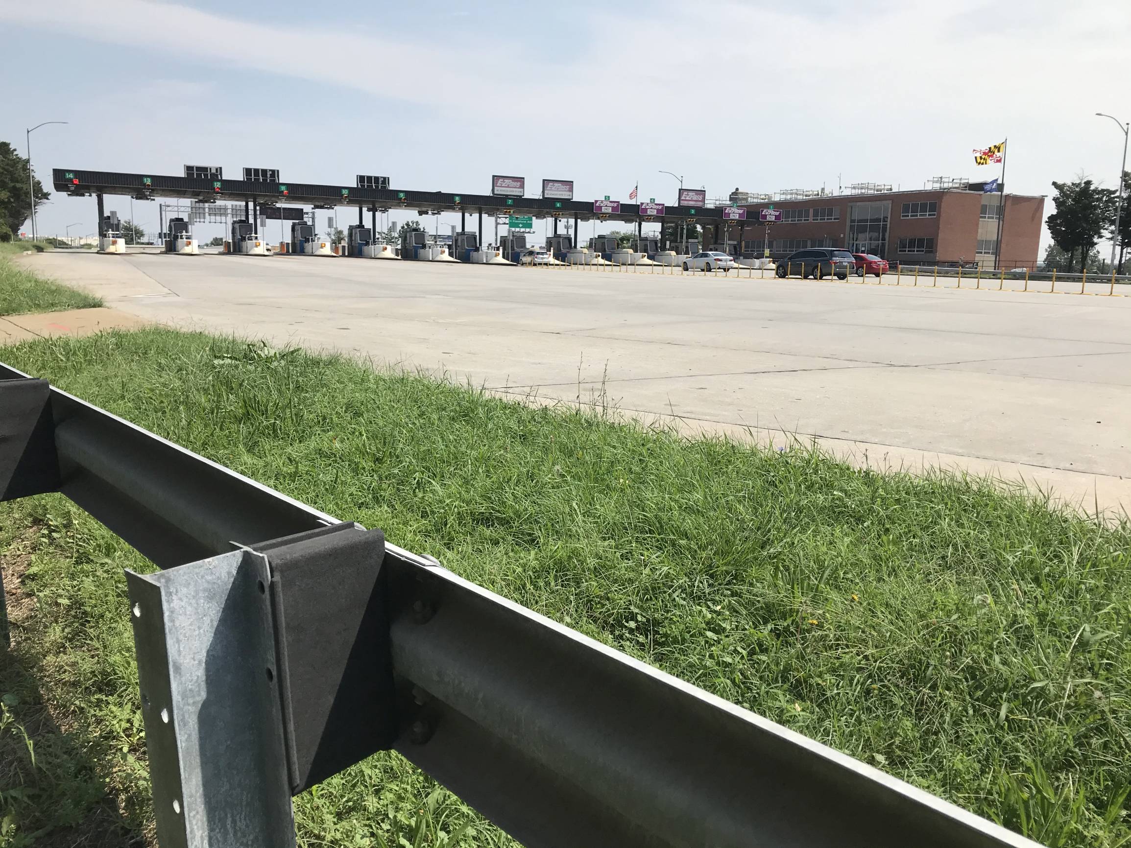 Baltimore Harbor Tunnel toll plaza and roadway closed for improvements